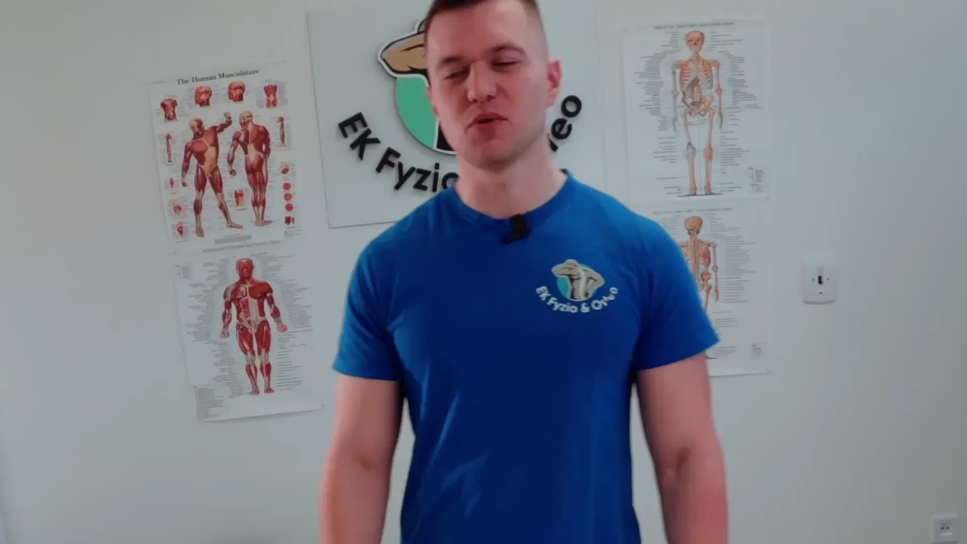 Fyzioterapeut EK Fyzio & Osteo vo svojej ambulancii